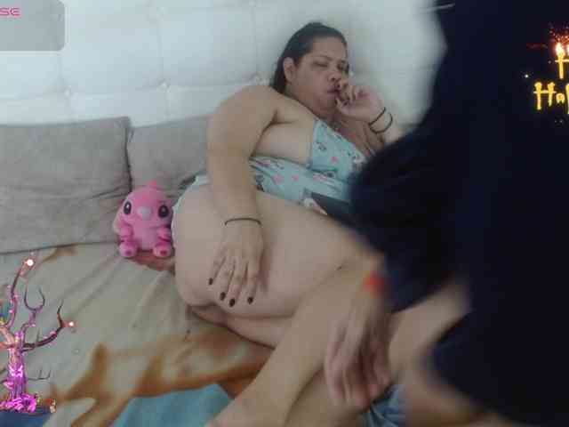 CandyandJhon webcam