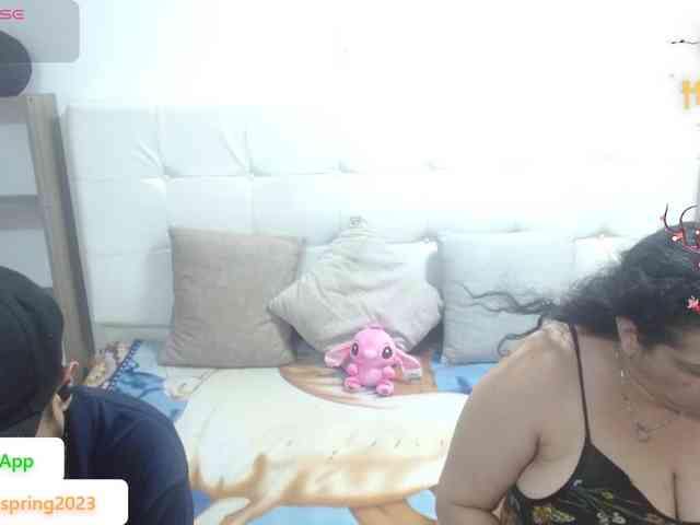 CandyandJhon webcam
