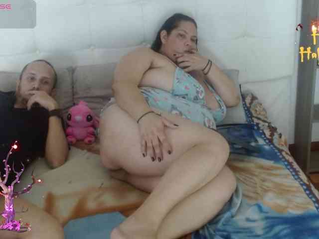 CandyandJhon webcam