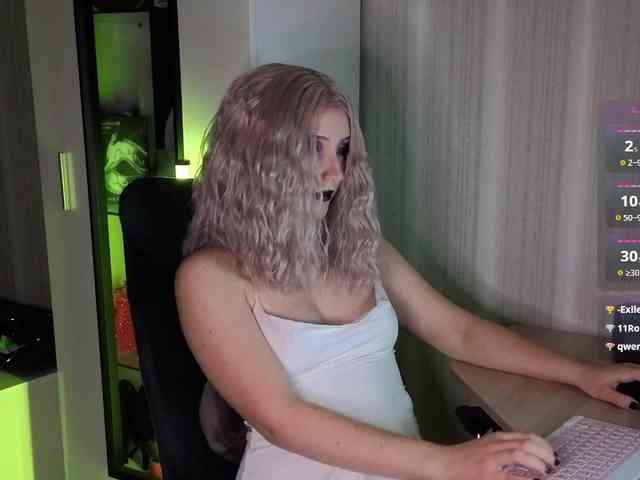 VelvetSirenX webcam