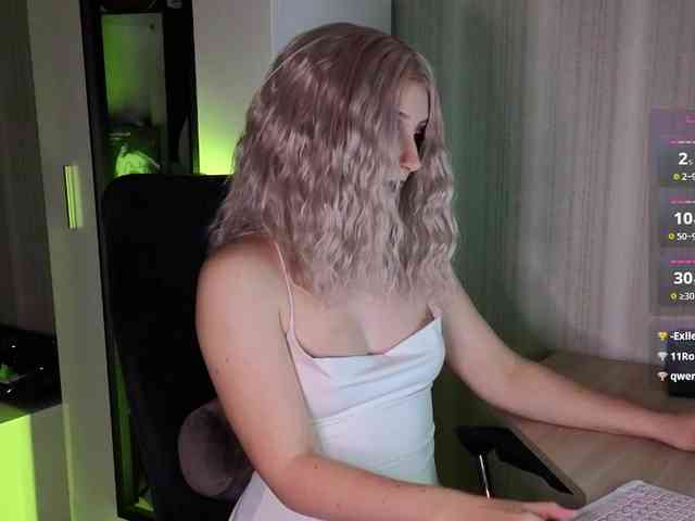 VelvetSirenX webcam