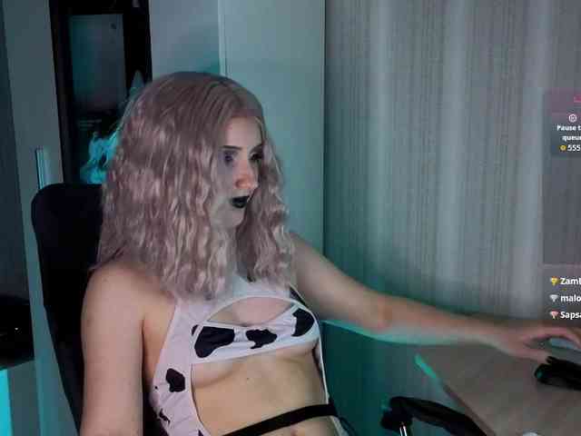 VelvetSirenX webcam