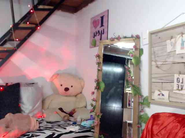lunasky83 webcam