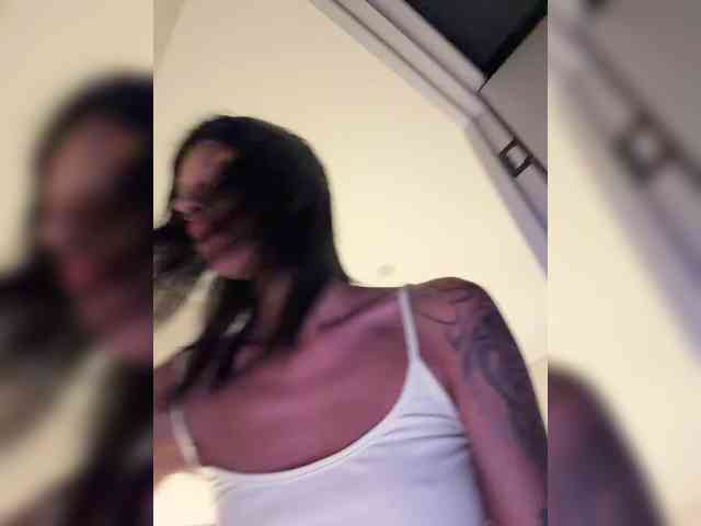 chicanogirl webcam