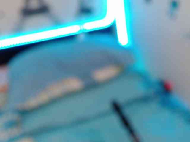 Babycloe10 webcam
