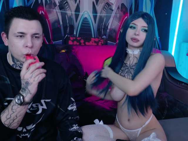 Accedi alla chat con il nickname Aurora-Natsuki Aurora-Natsuki