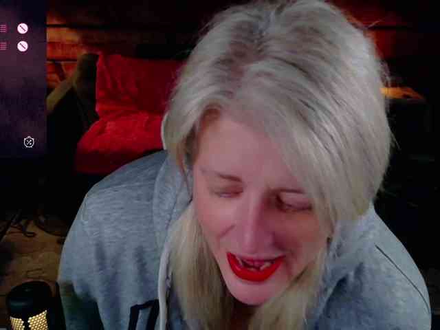 AlicesCuriosity webcam