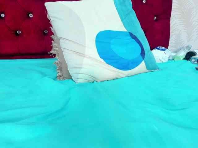 Melody-Megann webcam