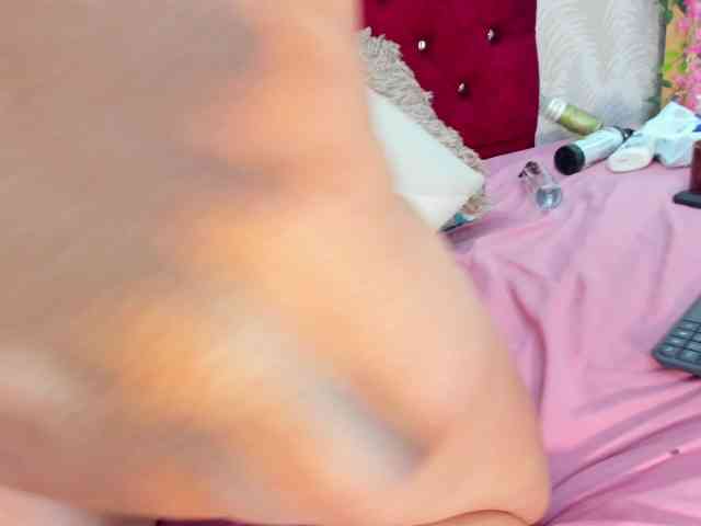 Melody-Megann webcam