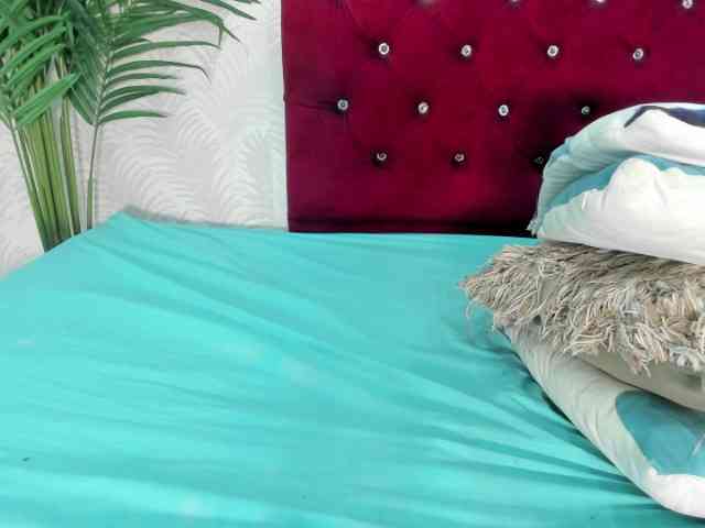 Melody-Megann webcam