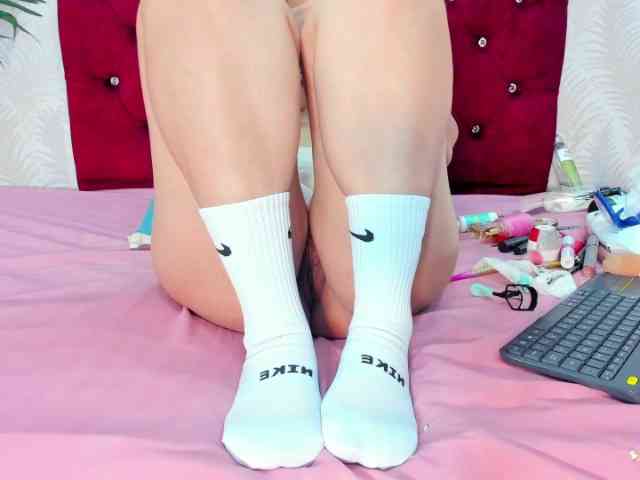 Melody-Megann webcam