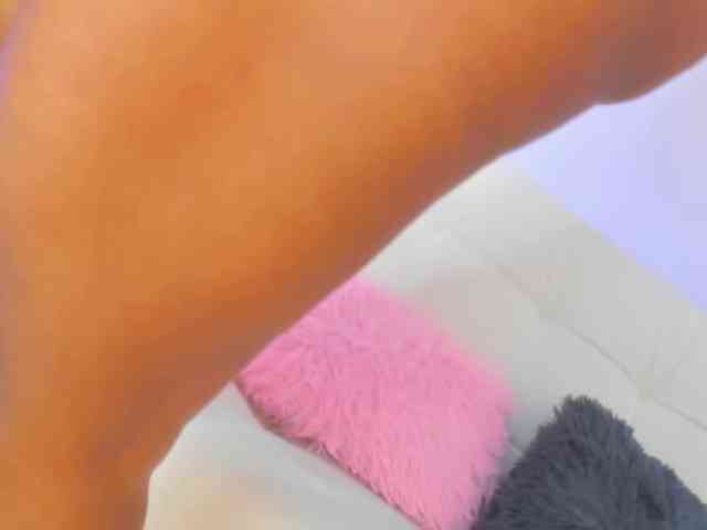 AlexaJhonson10 webcam