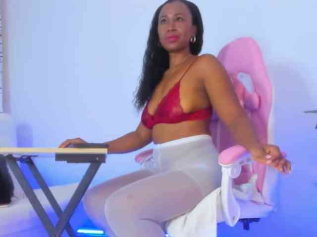 AlexaJhonson10 webcam