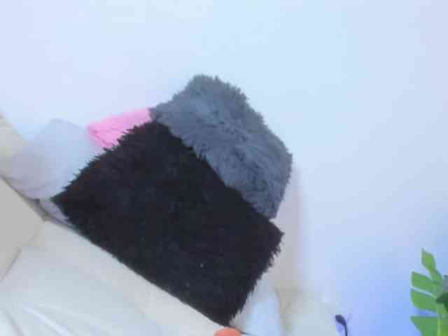 AlexaJhonson10 webcam