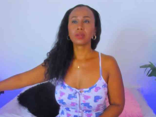 AlexaJhonson10 webcam