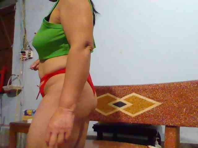 SexyQueen86 webcam