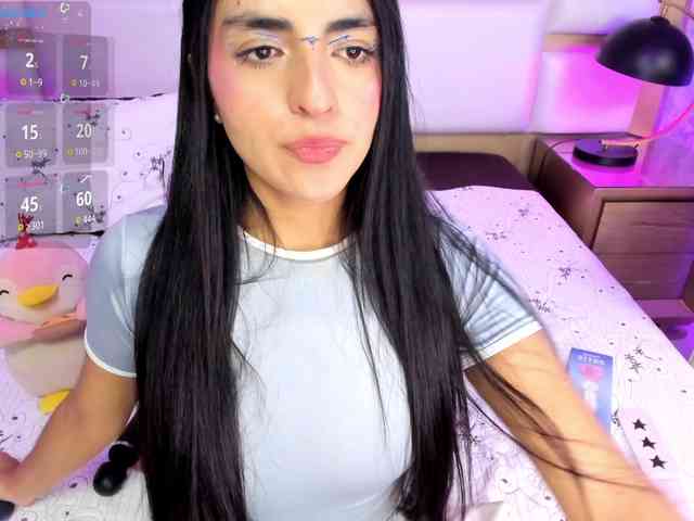 LennaBlair webcam