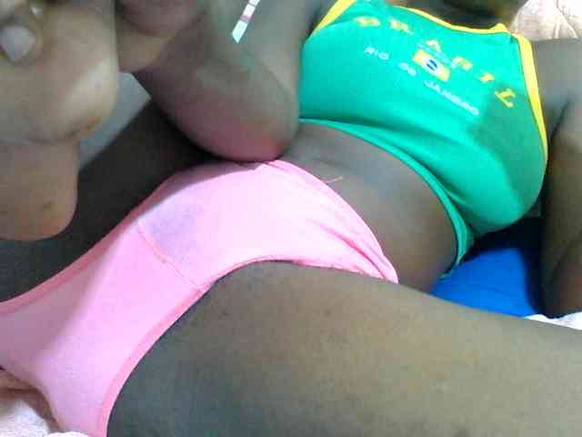 Melodious-Liz webcam