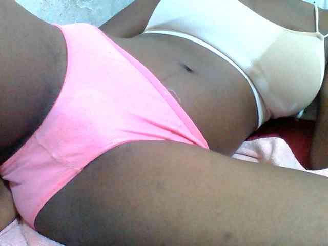 Melodious-Liz webcam