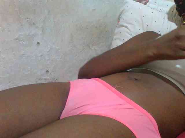 Melodious-Liz webcam