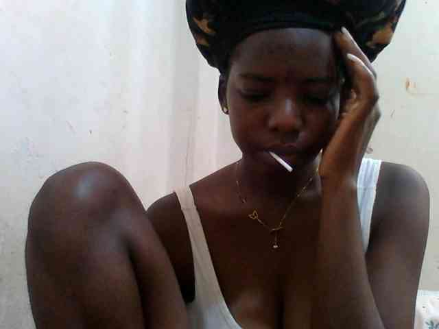 Melodious-Liz webcam