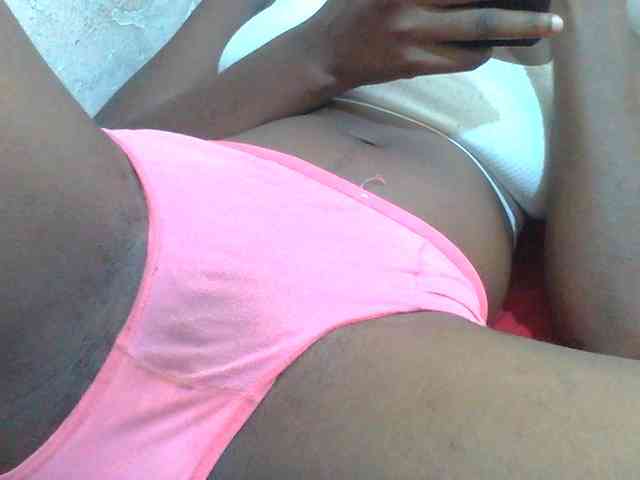 Melodious-Liz webcam