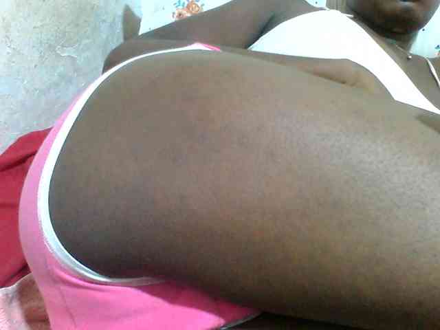 Melodious-Liz webcam