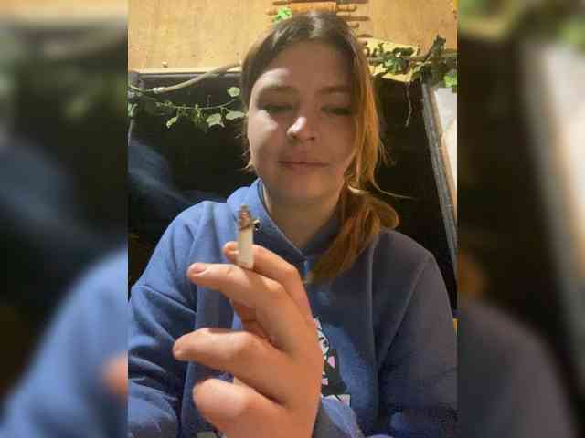 LilianLovee webcam