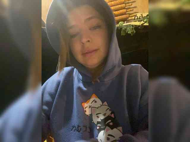 LilianLovee webcam