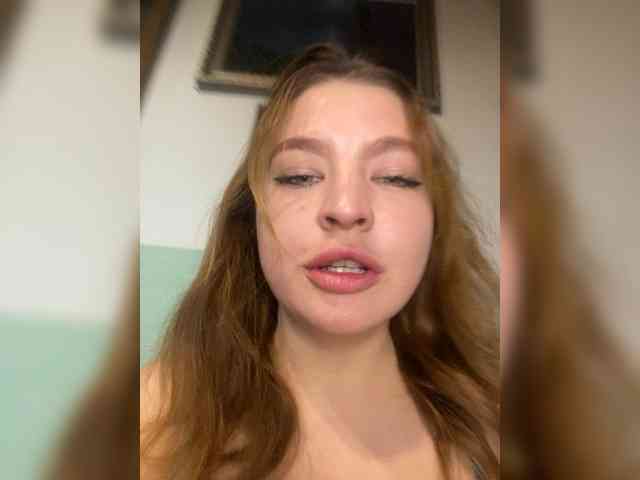 LilianLovee webcam