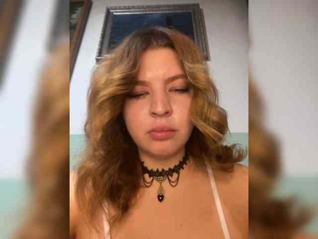 LilianLovee webcam