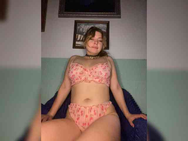 LilianLovee webcam