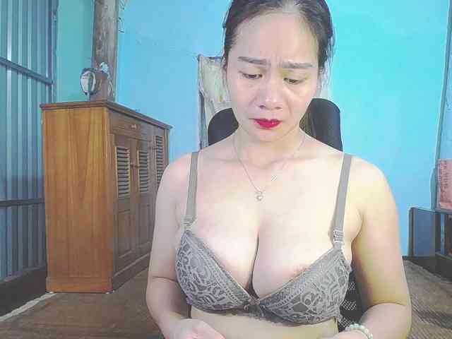 EllaShow93