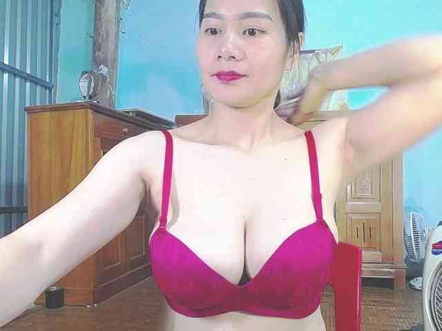 EllaShow93