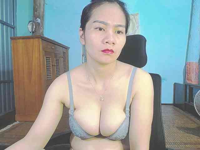 EllaShow93