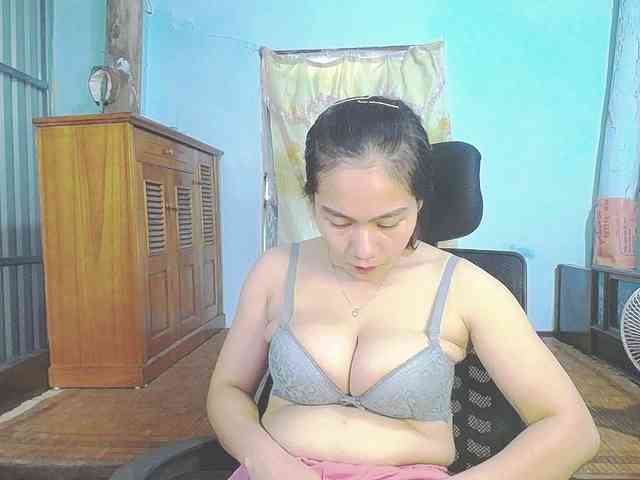 EllaShow93