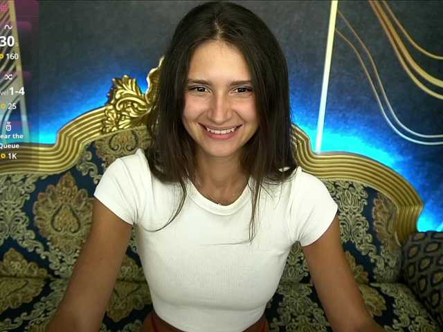 ValeryRoyale webcam