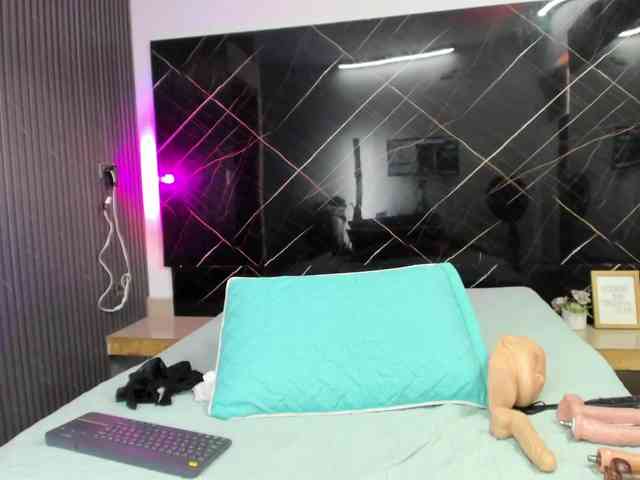 cloeerabbyt webcam