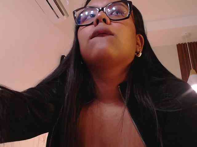 Daneshka-Heart webcam