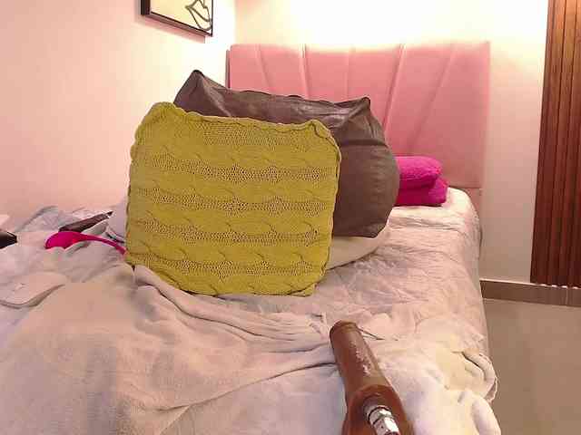 Daneshka-Heart webcam