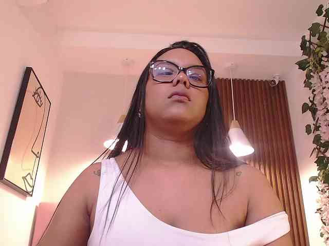 Daneshka-Heart webcam