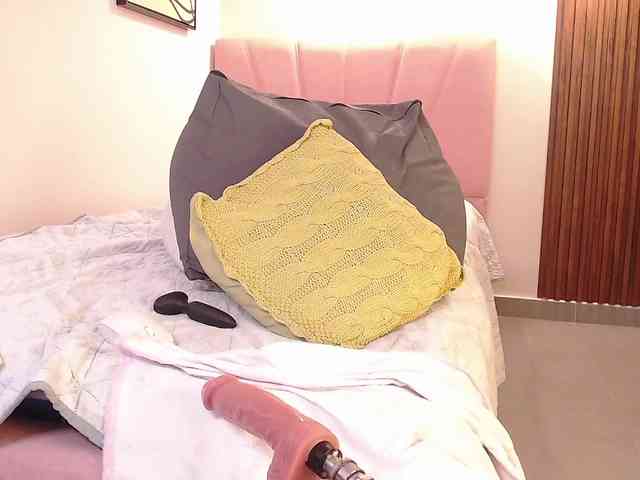 Daneshka-Heart webcam