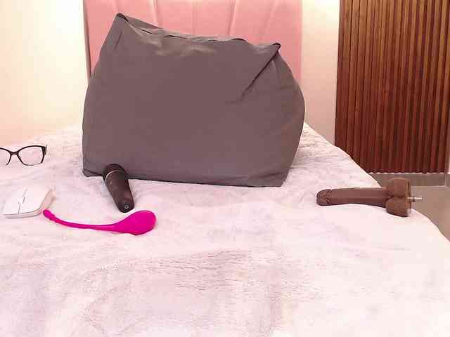 Daneshka-Heart webcam