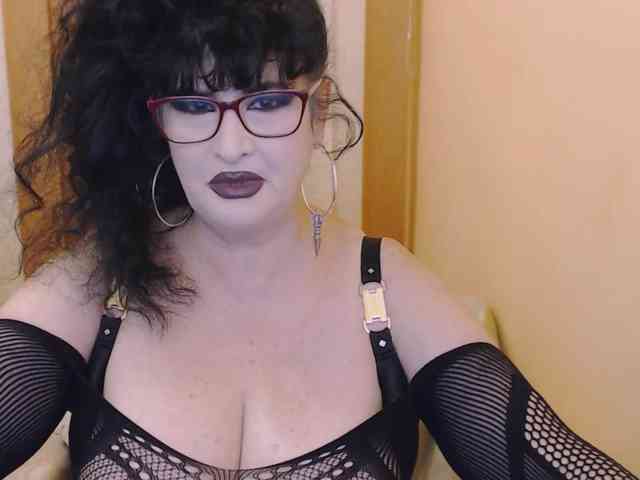 QueenOfSin webcam
