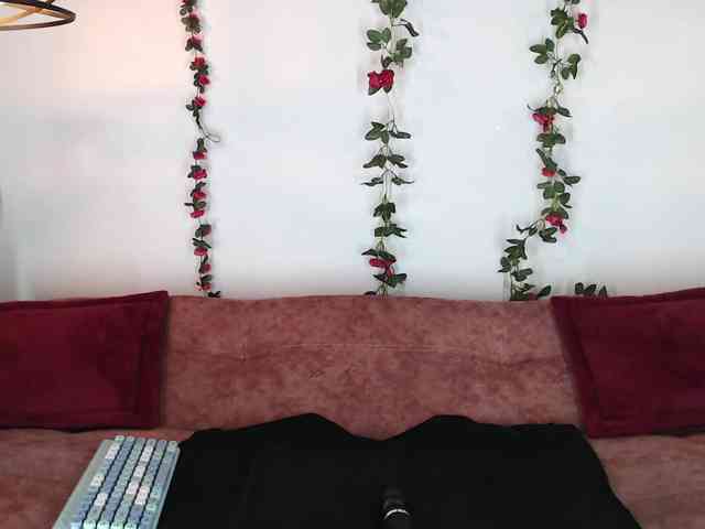 Ariana-Lavoie webcam