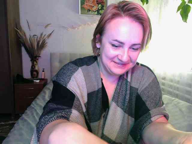 SheilaGirl webcam