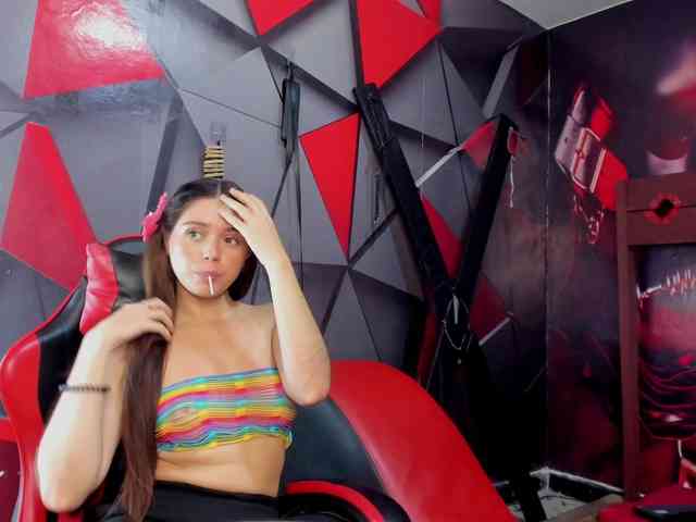 Hana-and-Zeta webcam