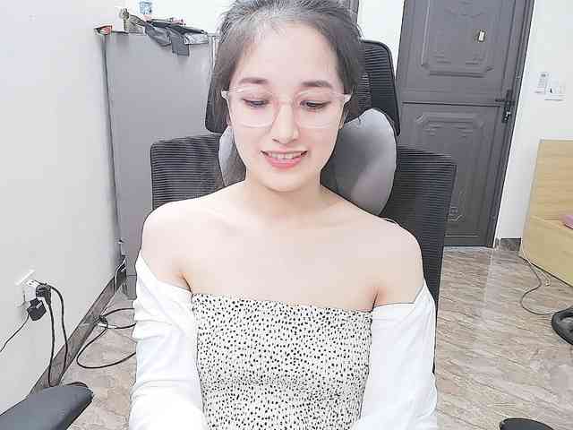 Bella099 webcam