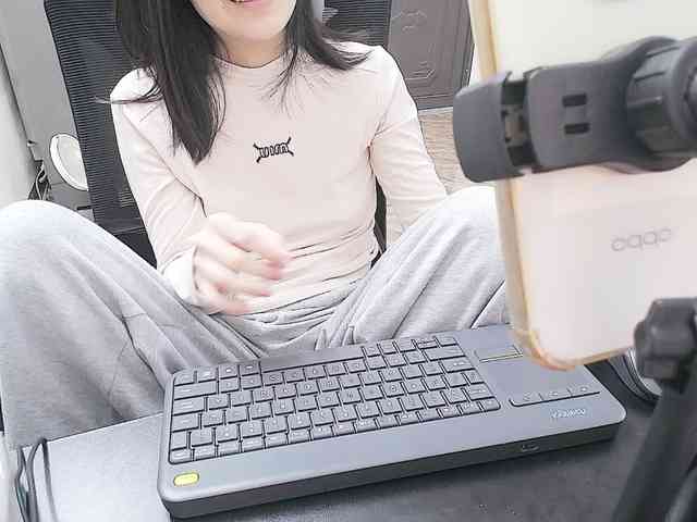 Bella099 webcam