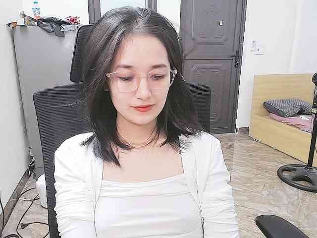 Bella099 webcam